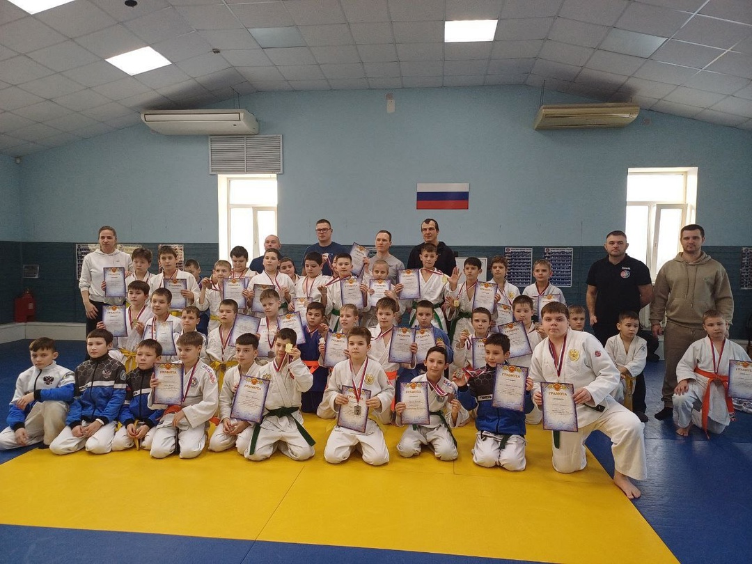Открытый новогодний турнир по дзюдо (г. Тюмень) Открытый новогодний турнир по дзюдо (г. Тюмень)